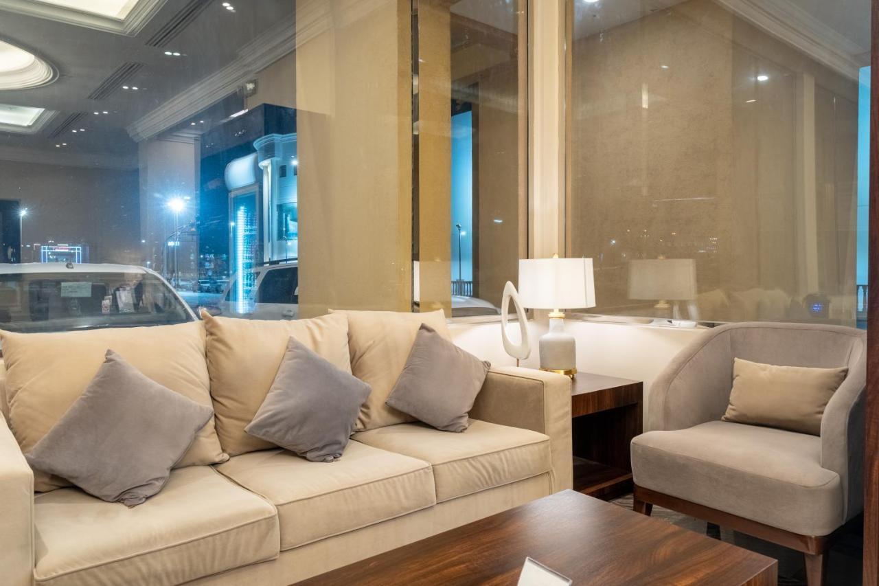 Dyafa Luxury Apartment Ал Хубар Екстериор снимка
