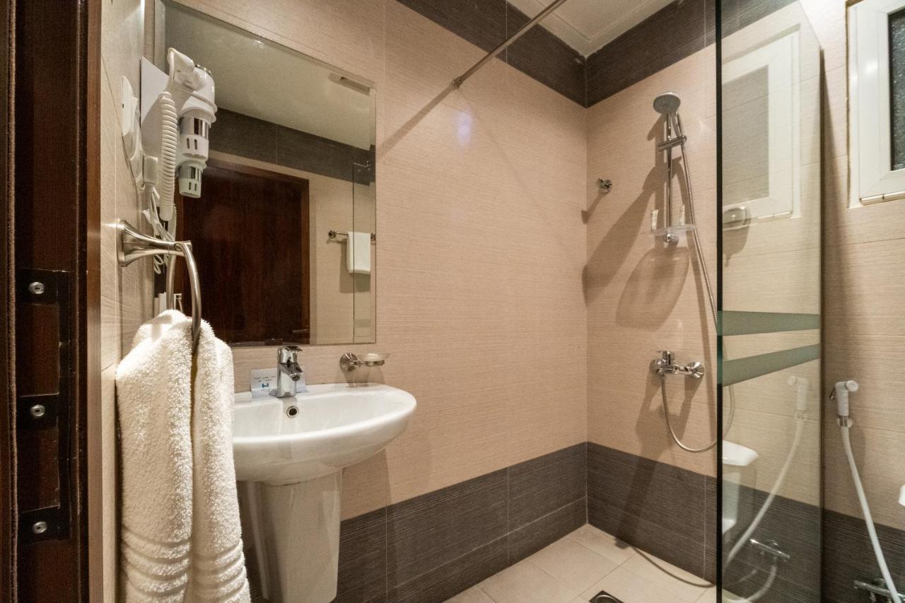 Dyafa Luxury Apartment Ал Хубар Екстериор снимка